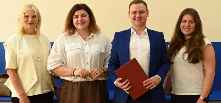 Вітаємо Ярослава Курівського – аспіранта спеціальності 011 Освітні, педагогічні науки з успішним захистом дисертації на здобуття ступеня доктора філософії!